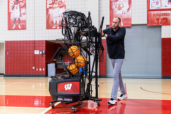 best basketball shooting machine for schools