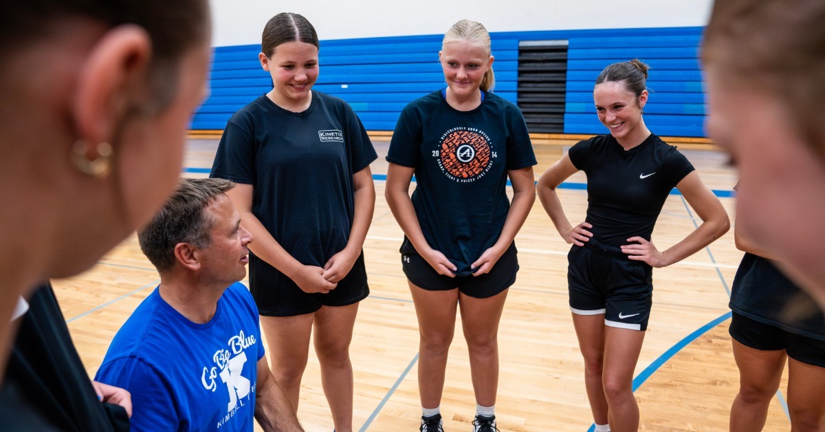 How Coaches Use Rebounder Machines During Pre-Season