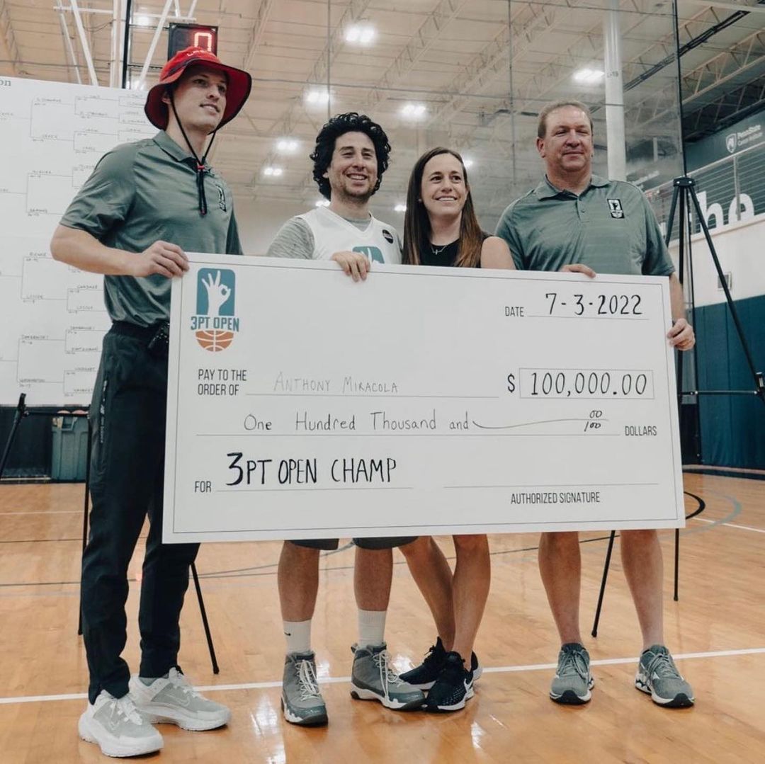 How One Athlete won $100,000 from 3 Point Shots