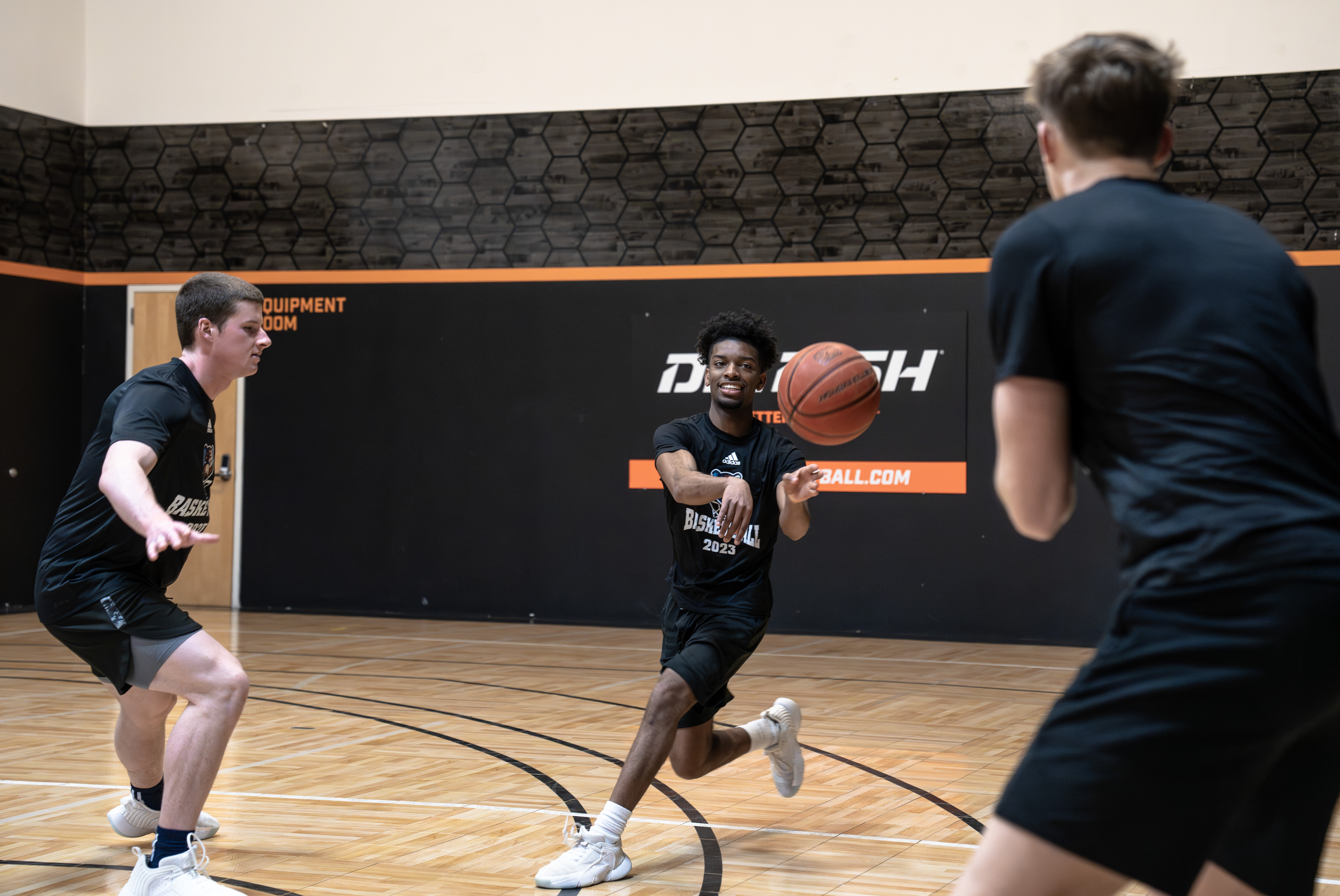 4 Small Sided Games to Elevate a Summer Basketball Camps