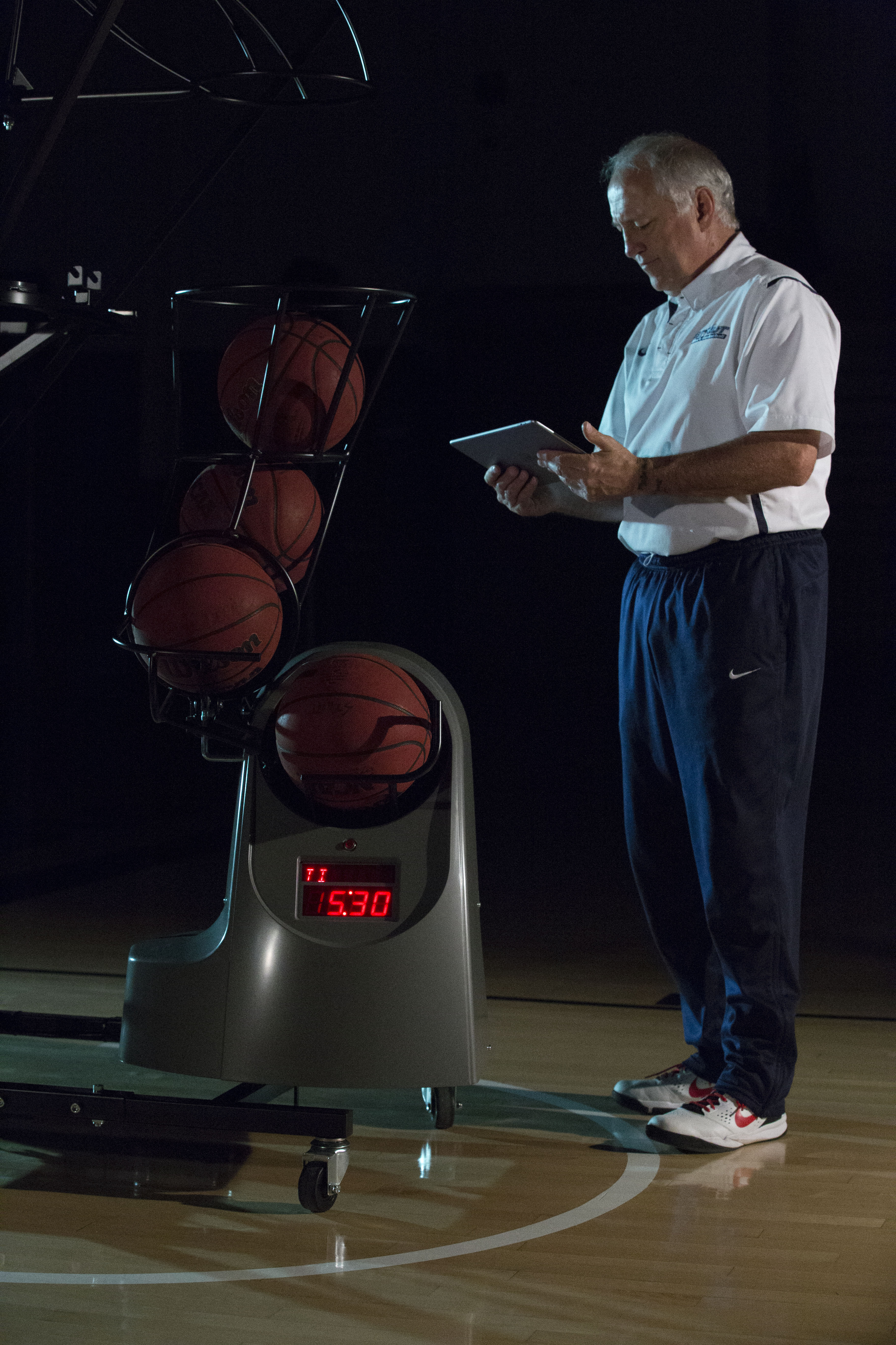 5 Ways to Gain An Edge With Your Basketball Shooting Machine