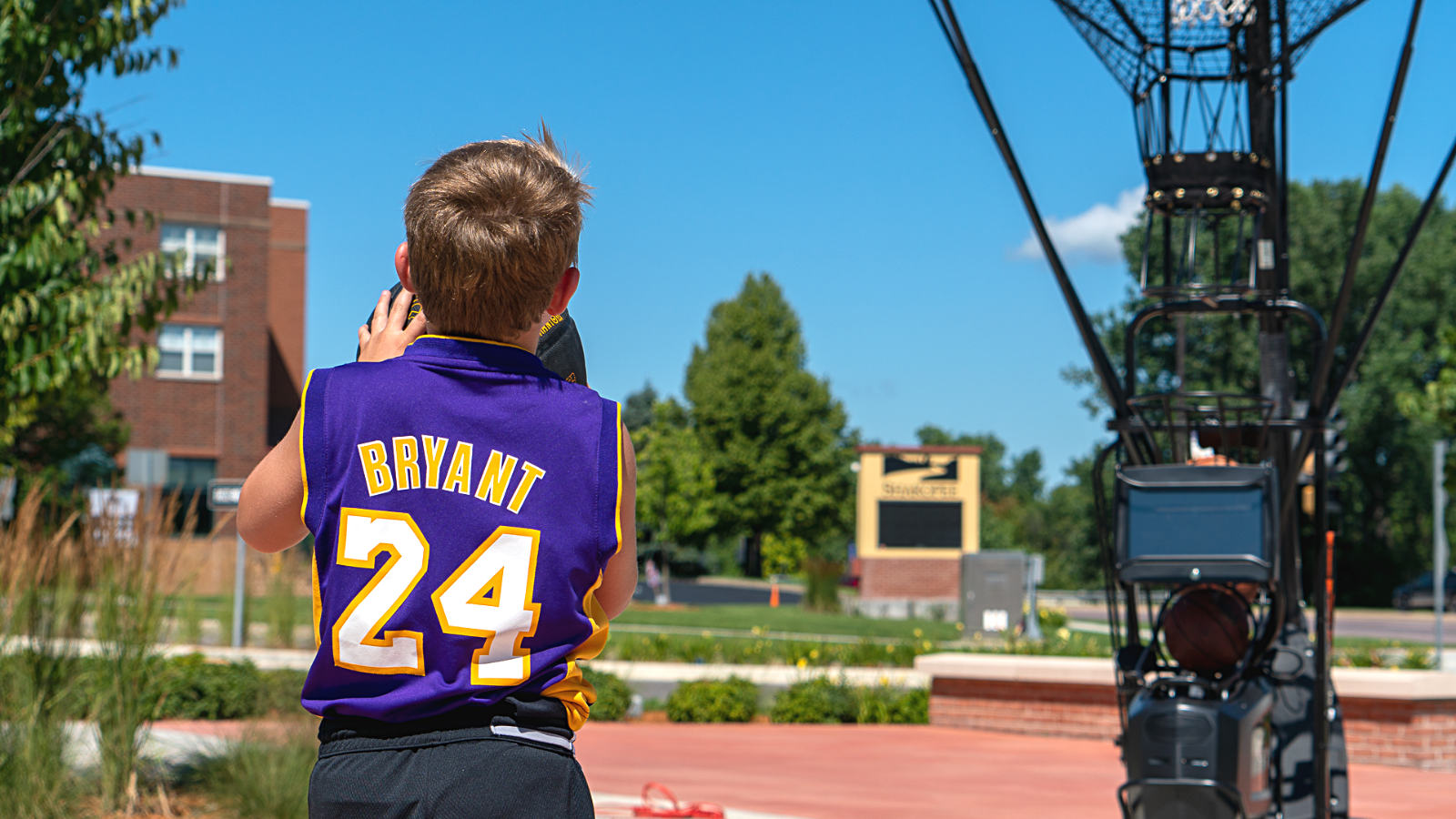 2 of the greatest together, Kobe Bryant and Overhead Door