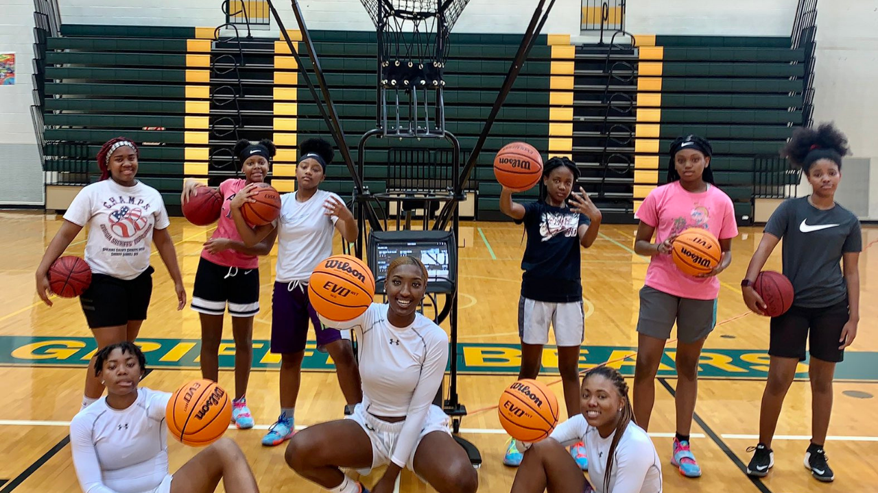 Top 6 Basketball Quotes to Inspire your Team