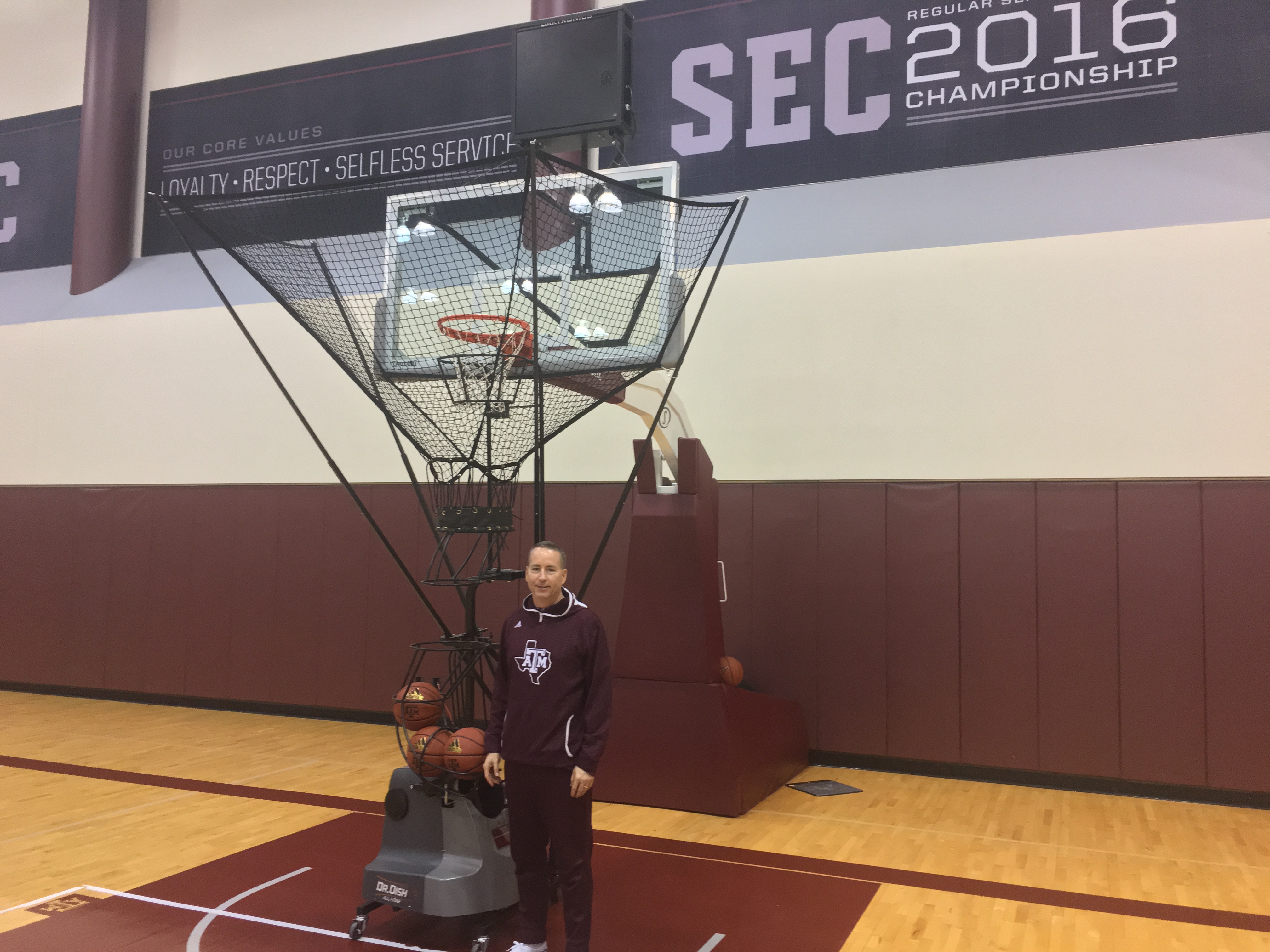 How Texas A&M is Training Their Post Players With Dr. Dish